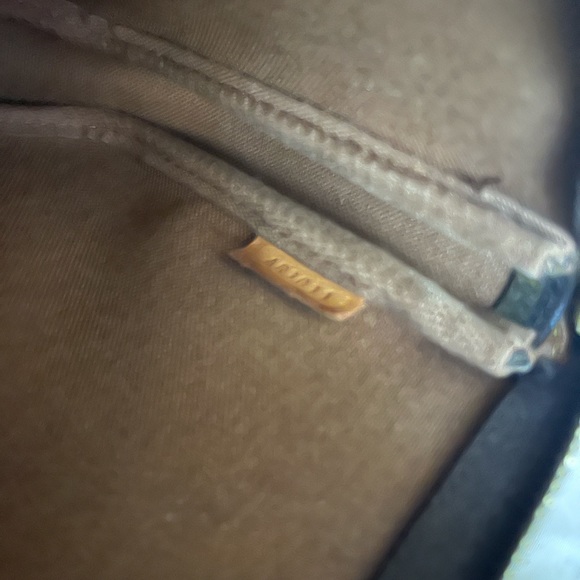 Louis Vuitton Mini Pochette Monogram Clutch - Picture 14 of 14